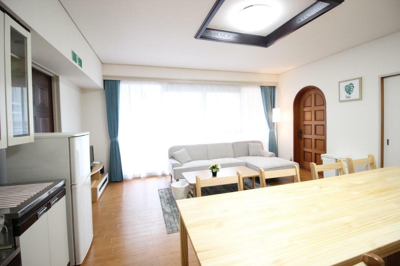 Apartment Noah's Ark Midoribashi *