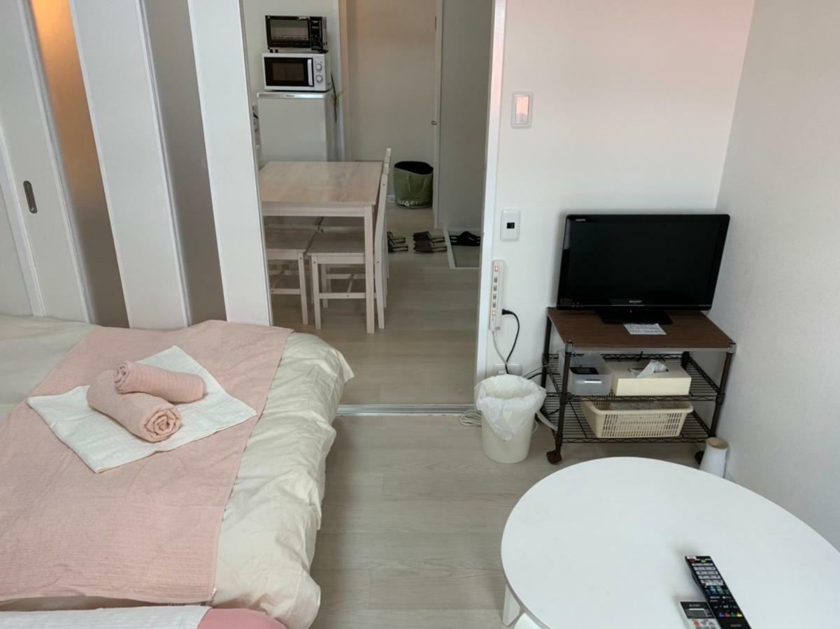 Apartment Goldhouse Shinosaka 305 *