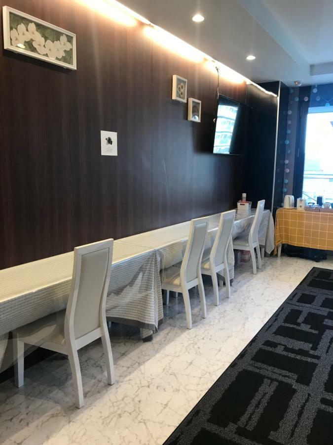 Dian Hostel/guesthouse Namba Hostel