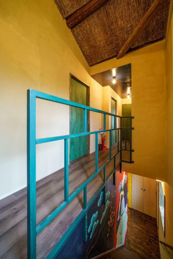 Mad Cat & Bar Hostel