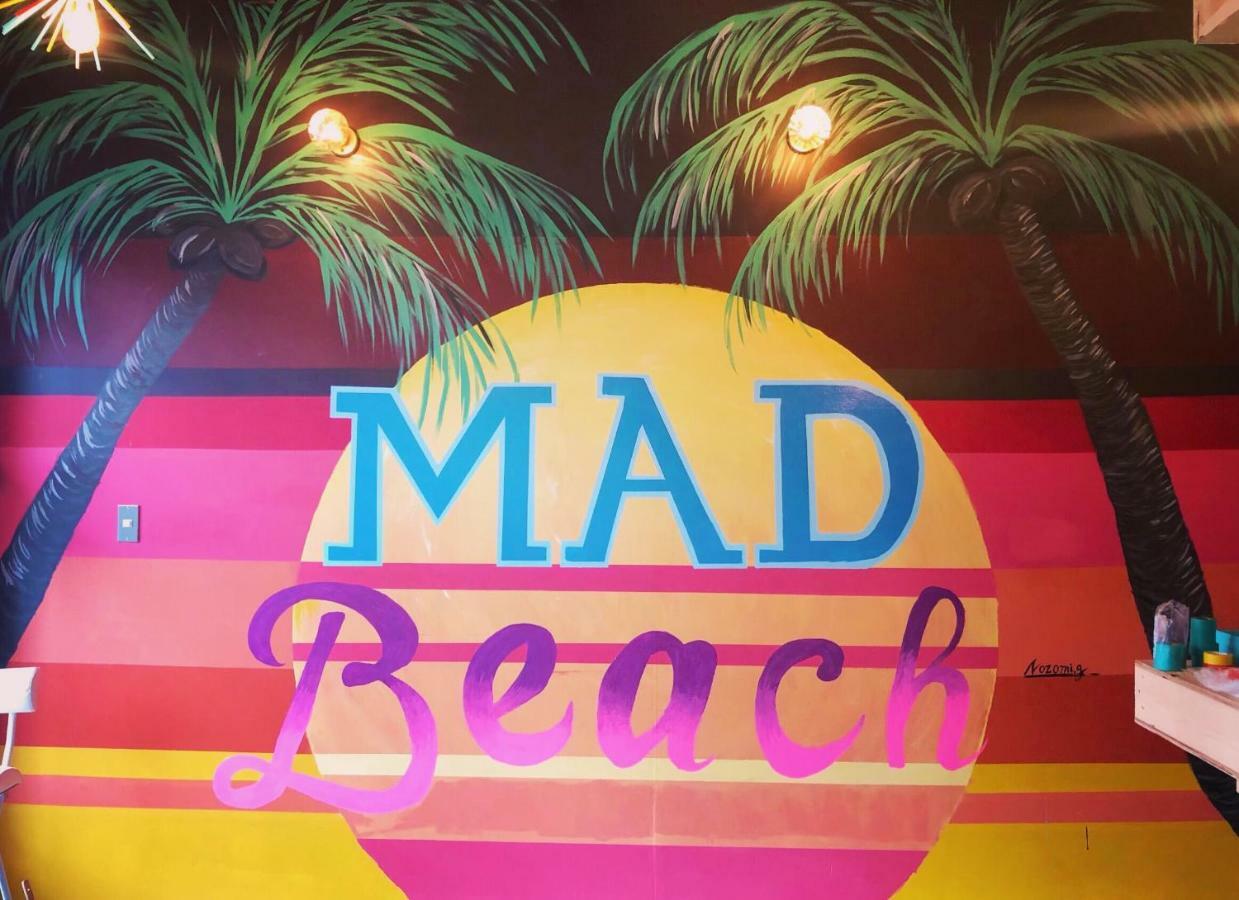 Hostel Mad Cat & Bar *