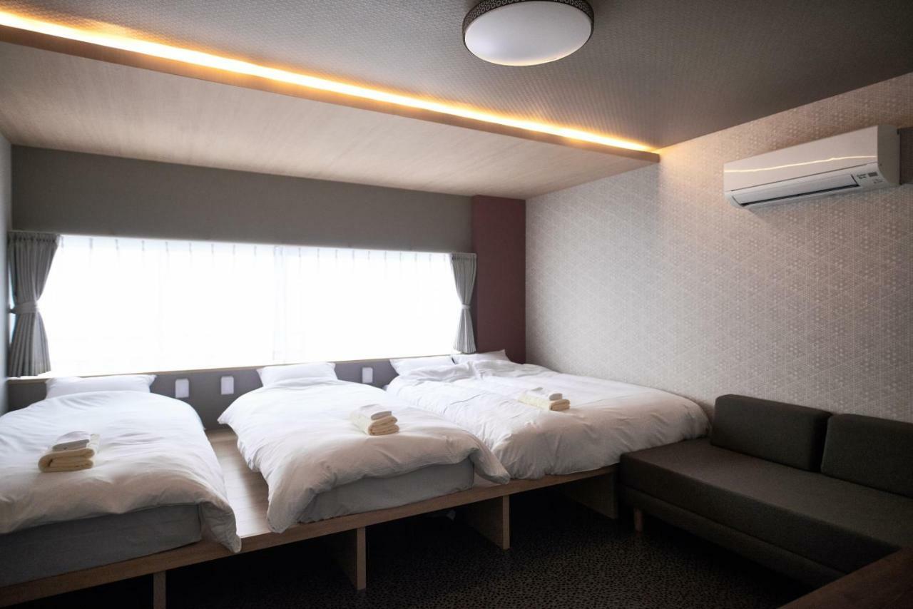 Shinsaibashi House 3*