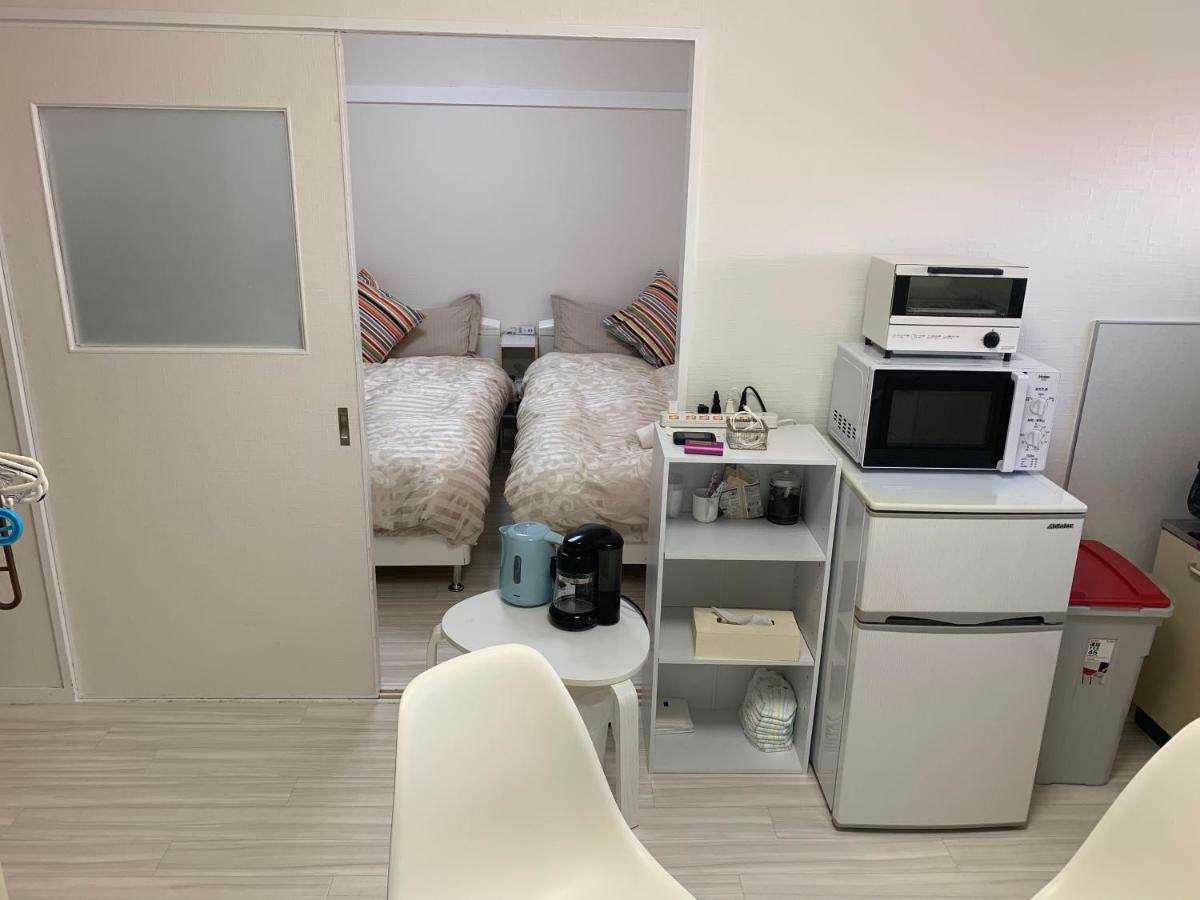 Goldhouse Shinosaka 303 Apartment