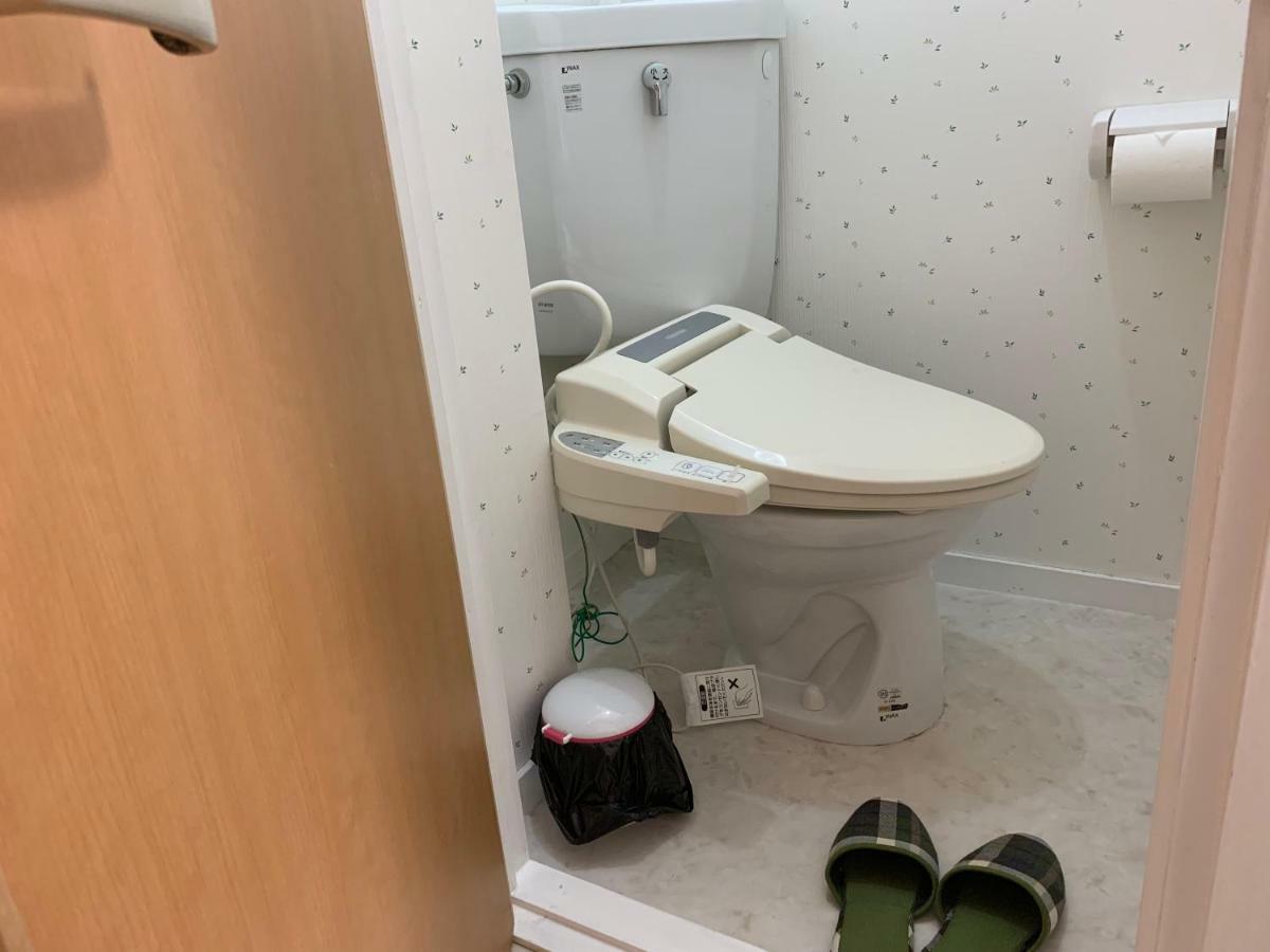 Goldhouse Shinosaka 303 Apartment Osaka