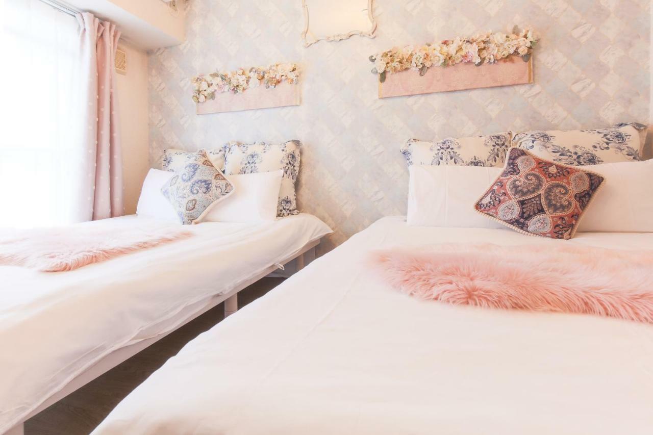 Apartment Grand Court Namba 601