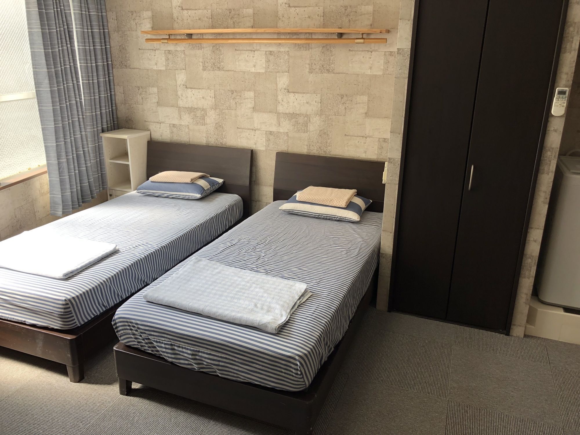 Apollo Apartment *