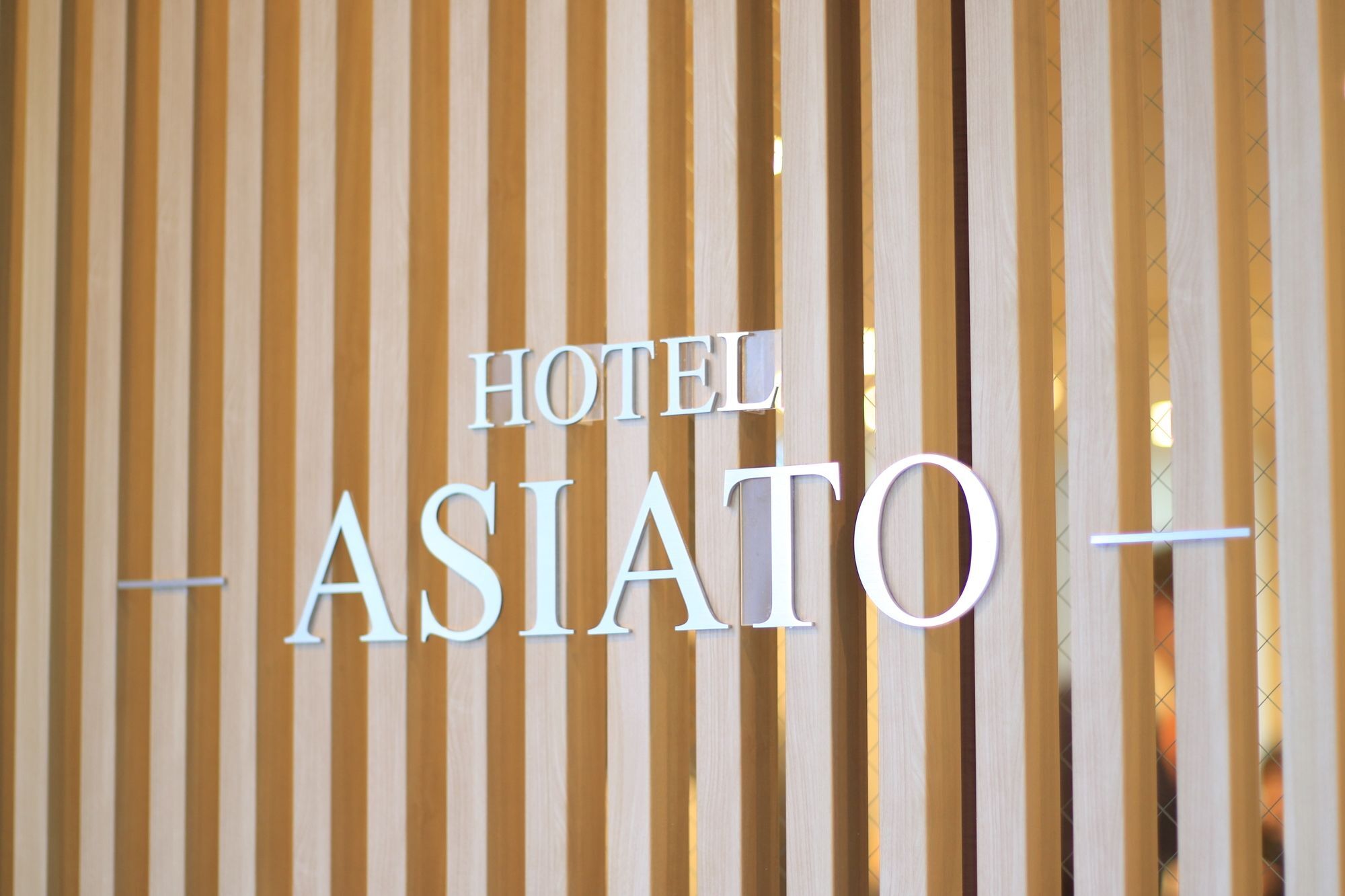 Hotel -asiato-