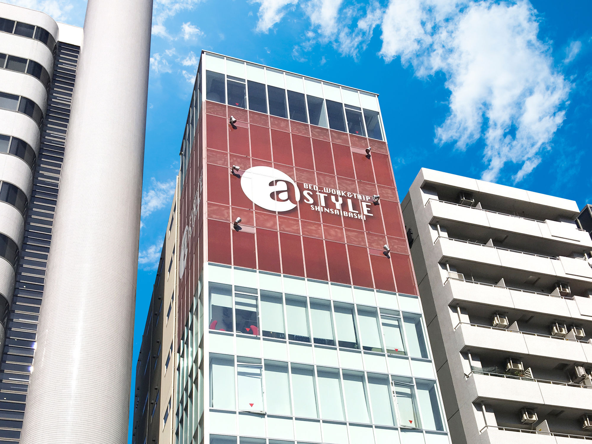 A-style Shinsaibashi Caters To Women Hotel 2*