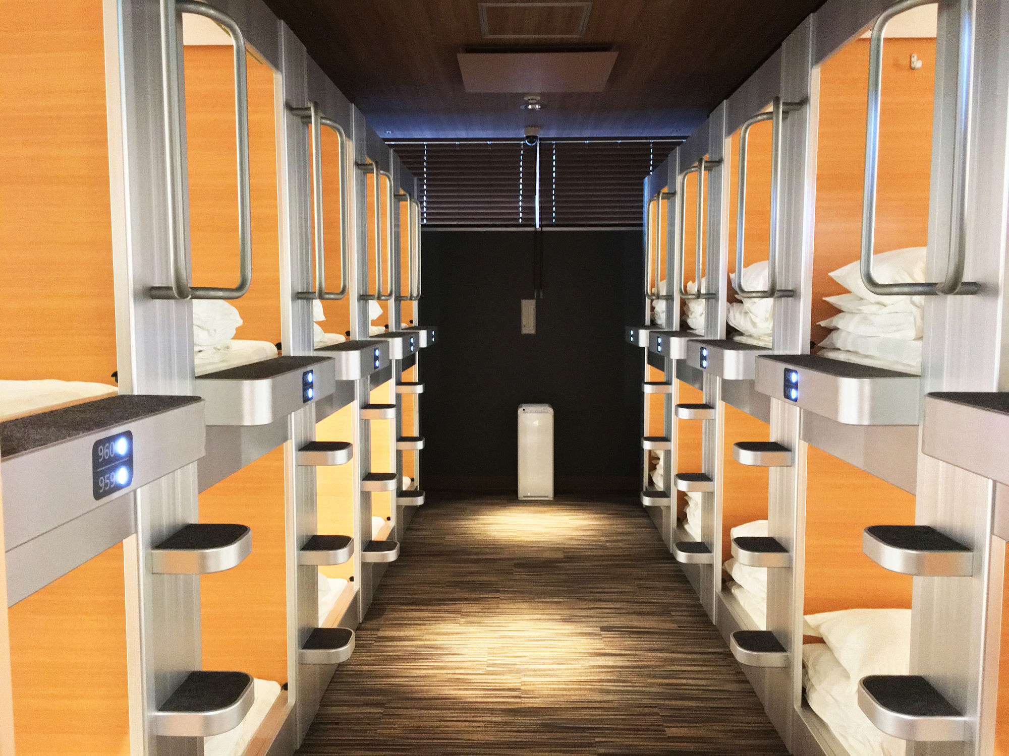 A-style Shinsaibashi Caters To Women