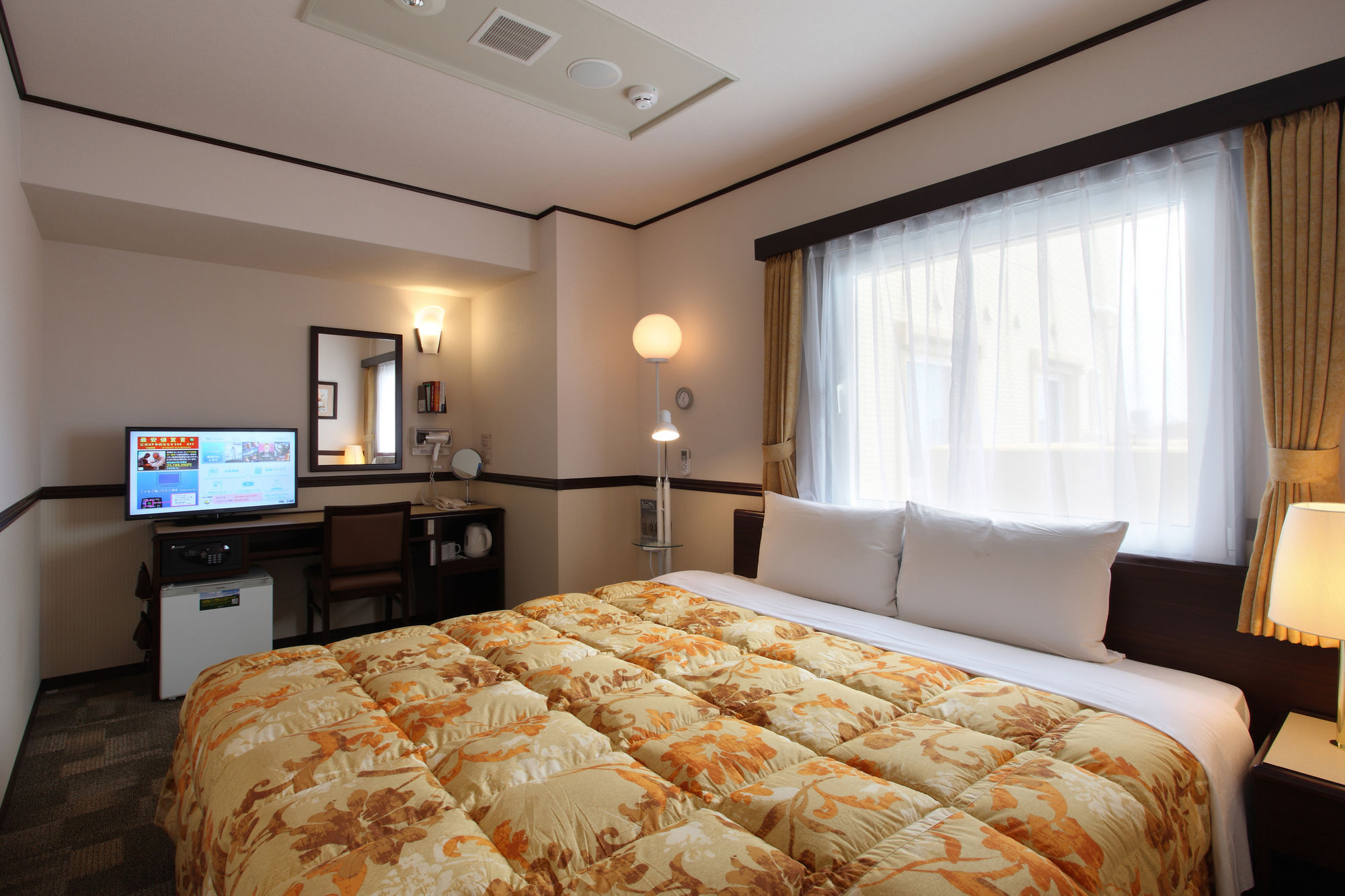Hotel Toyoko Shin-osaka Chuo-guchi Honkan Osaka