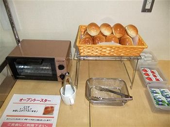 Hotel Step Shin-osaka Higashiguchi 3*