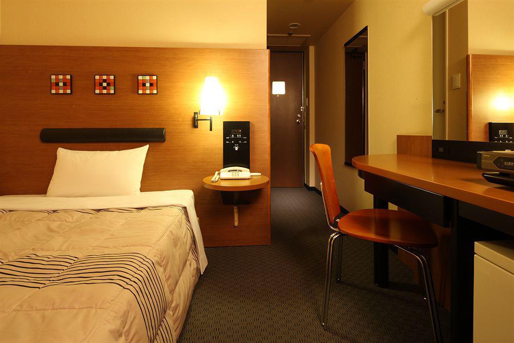 Hotel Rihga Place Higobashi