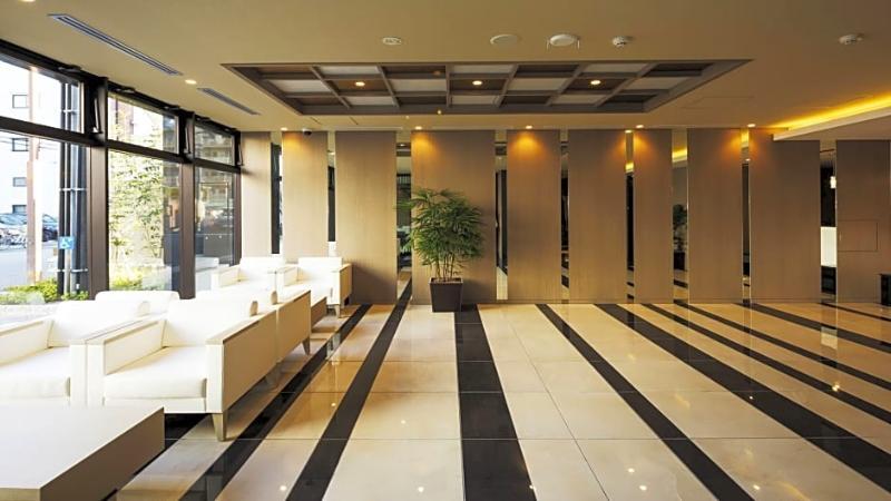 Hotel Wbf Namba Motomachi 3*
