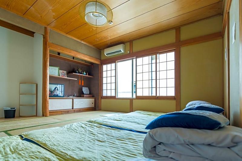 Hostel Peace House Showa Osaka