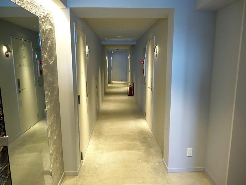 Hotel The 4*