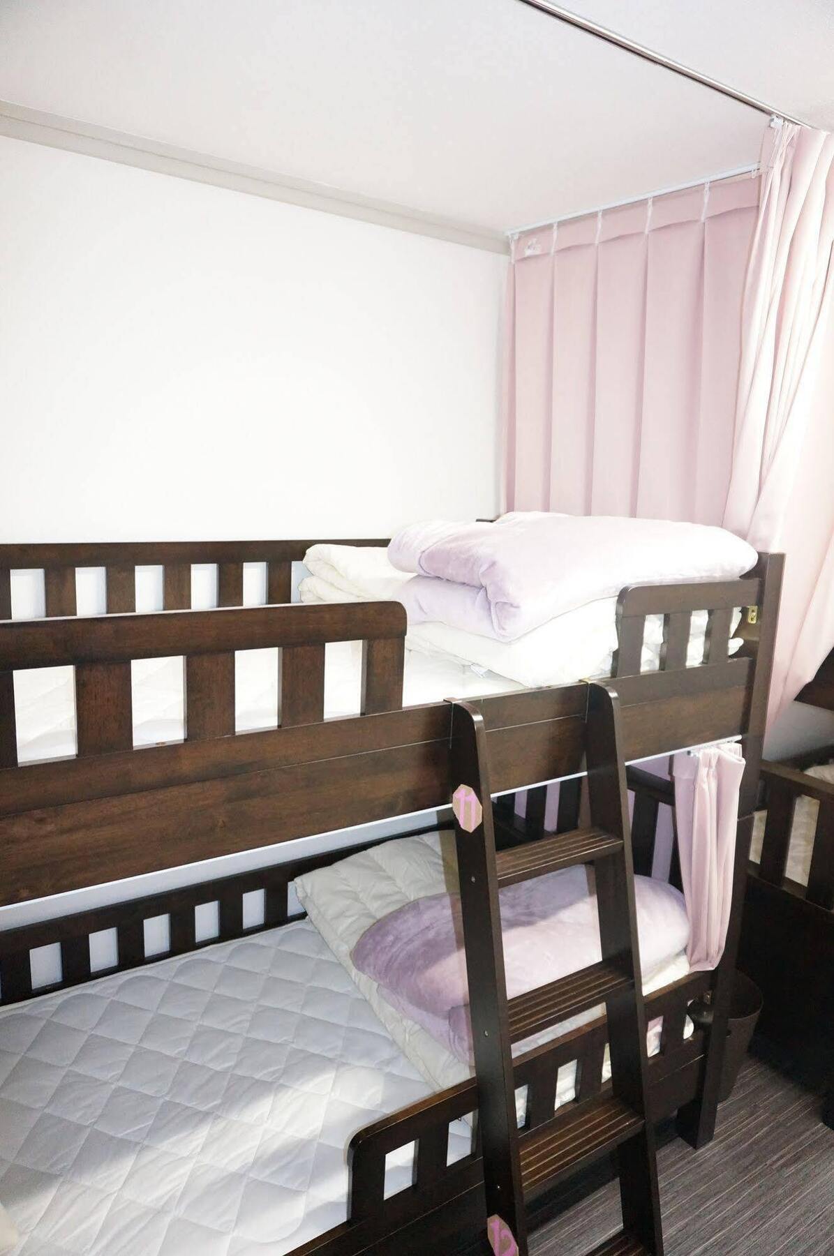 Coco Namba Hostel