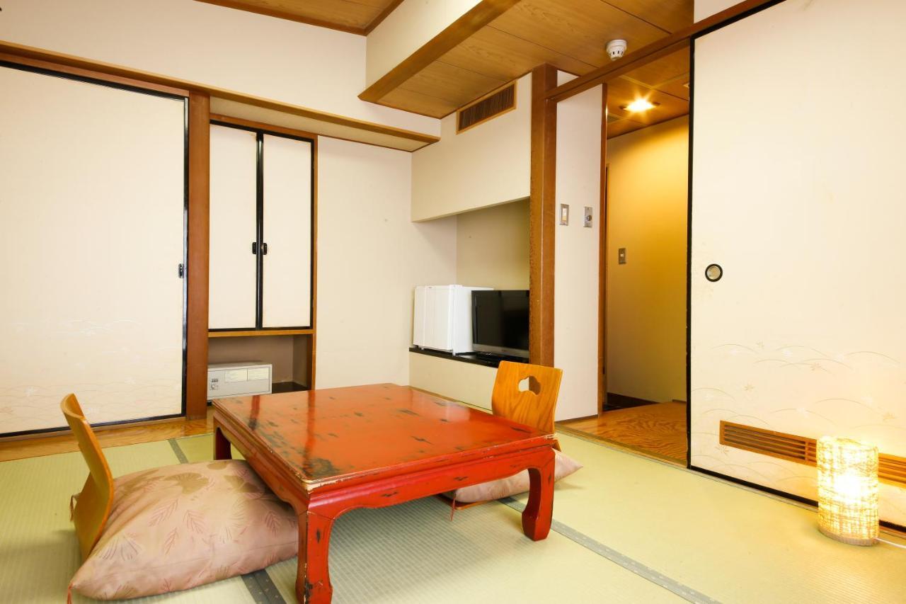Kuramoto Ryokan Osaka