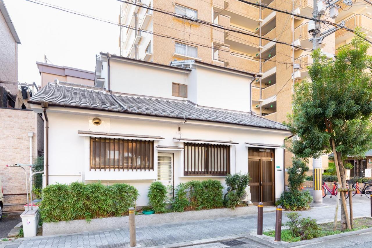 Family House Apartamento Osaka