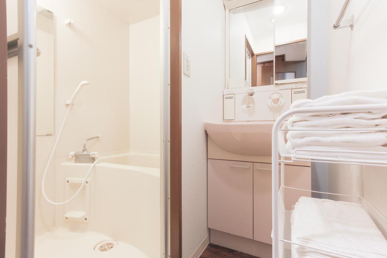 Apartment Grand Court Namba 601