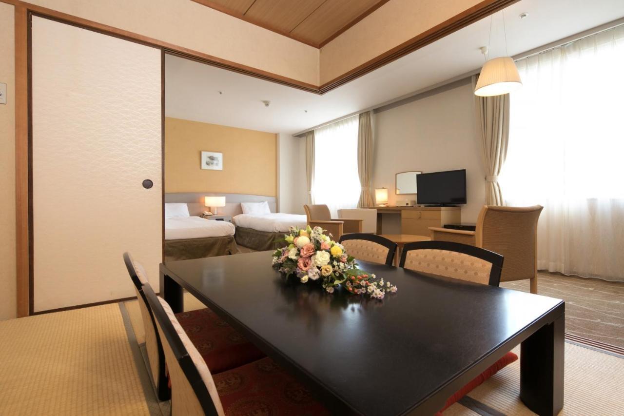Awina Hotel 4*