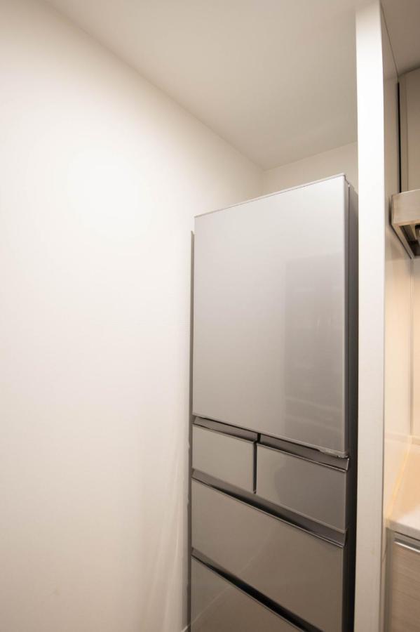 Apartment クリスタルエグゼ 日本橋 Osaka