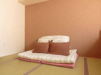 Hostel 外国人staffがいるinternationalなhostel - Hana -