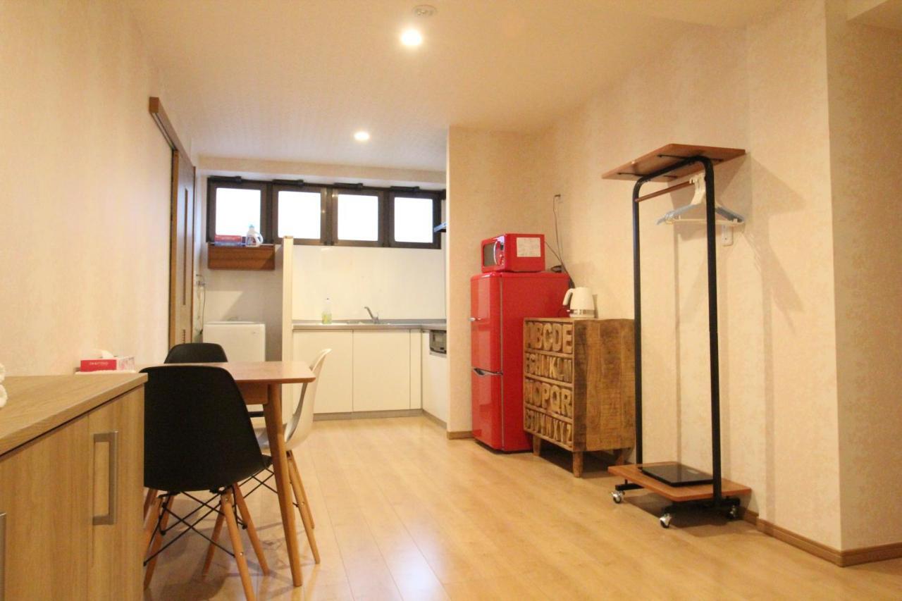Shimanouchi Luxury Apartment