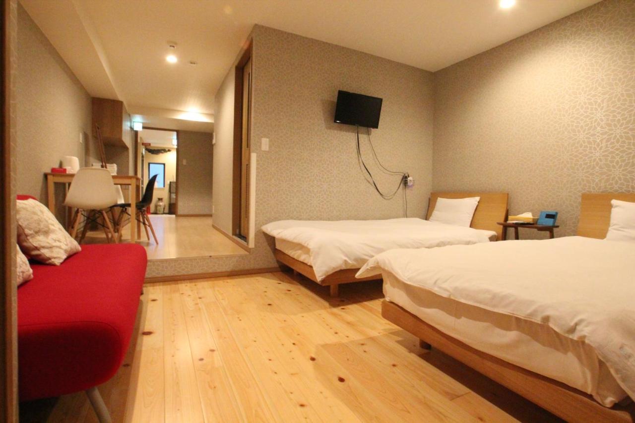 Shimanouchi Luxury Apartment