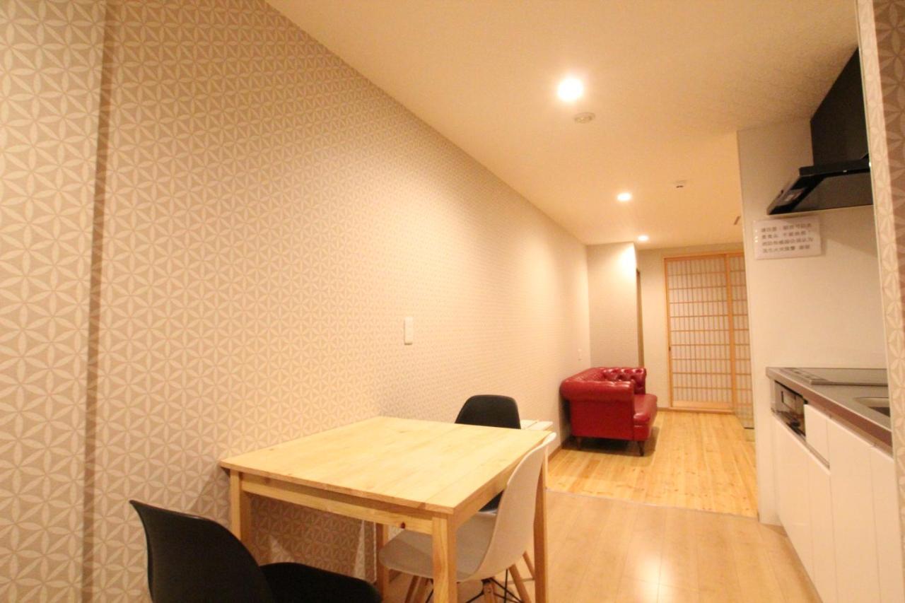 Shimanouchi Luxury Apartment *
