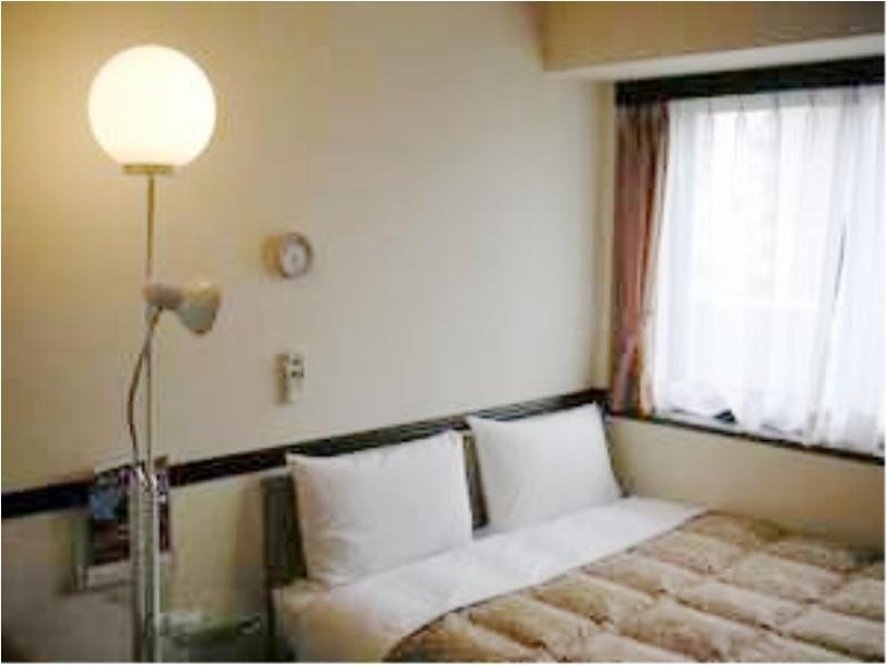 Toyoko Shin-osaka Chuo-guchi Honkan Hotel 3*