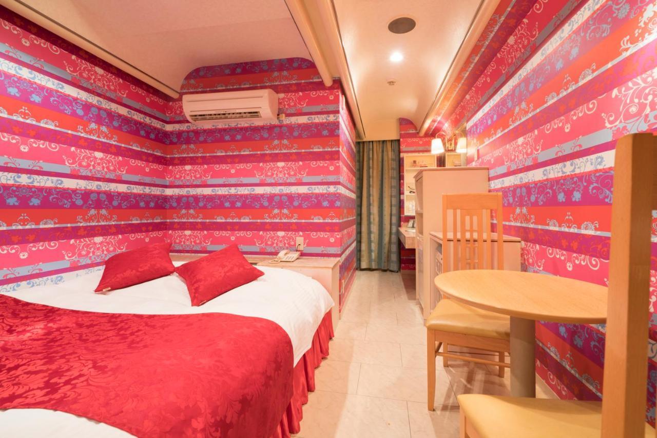 Route One Love hotel Osaka