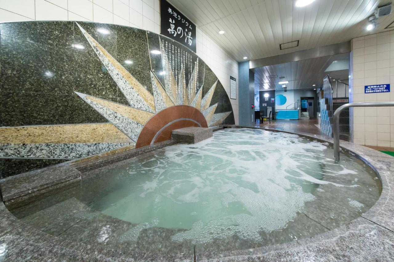 Capsule hotel Sauna & Capsule Amza 2*