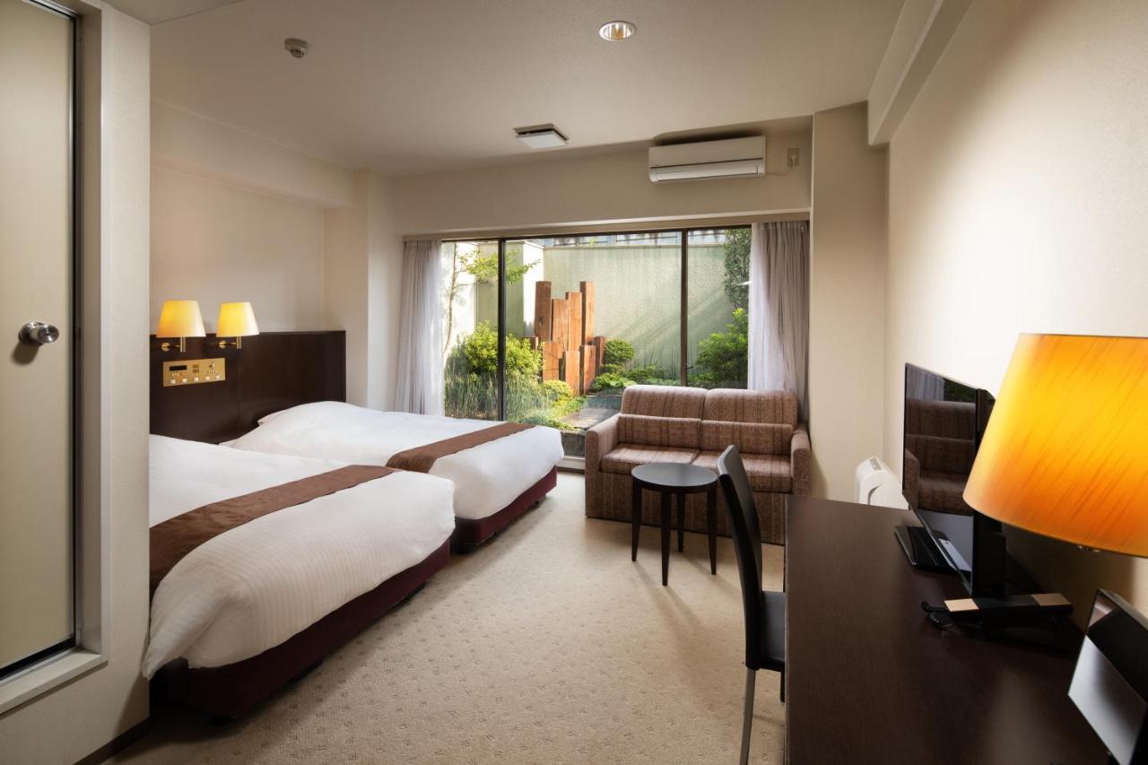 Hotel Kadoma Terminal