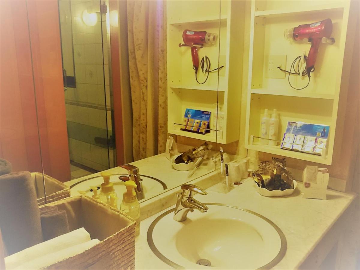 Hotel do amor Route One