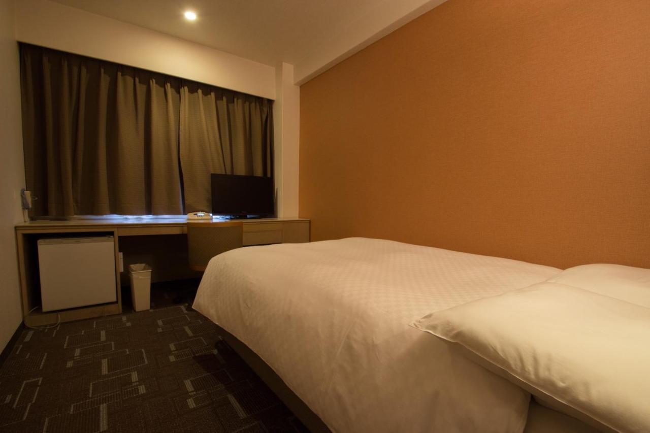 Ip - Imperial Palace Group Hotel