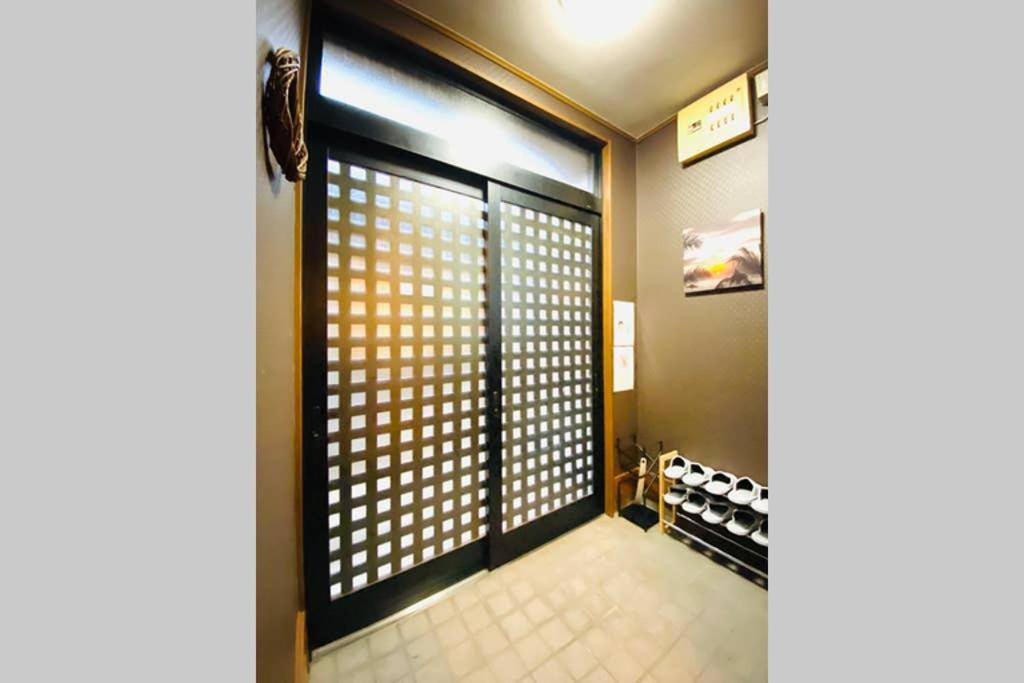 空港直通、難波５分、天下茶屋駅ー涼 * Osaka