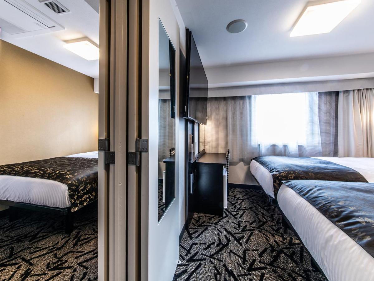 Apa & Midosuji Hommachi Eki Tower Hotel