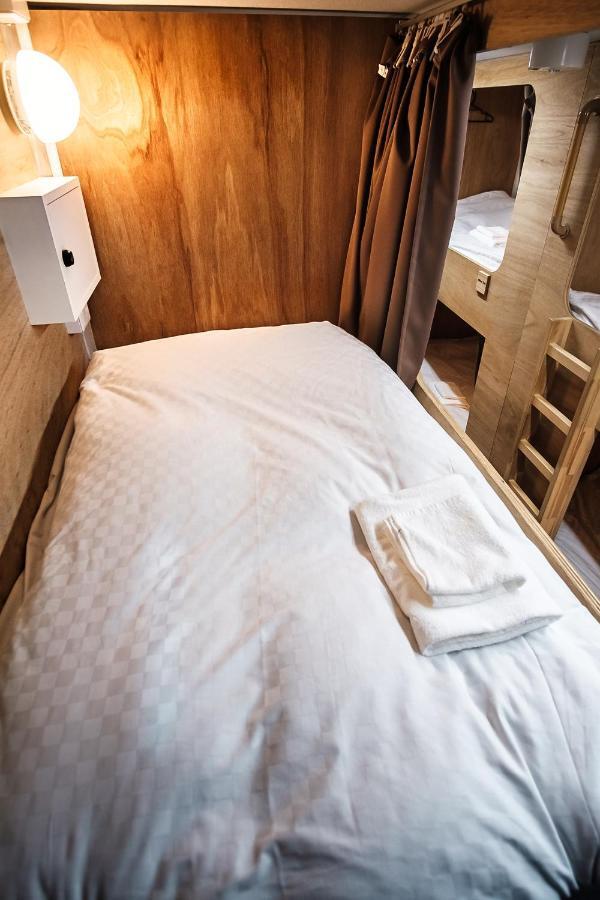Hostel Namba *
