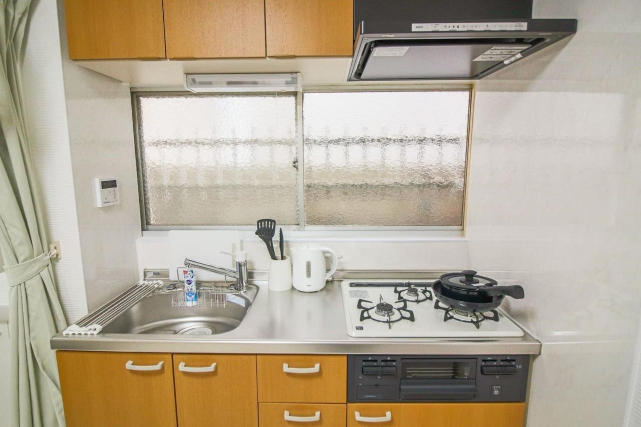 Box House Apartment *