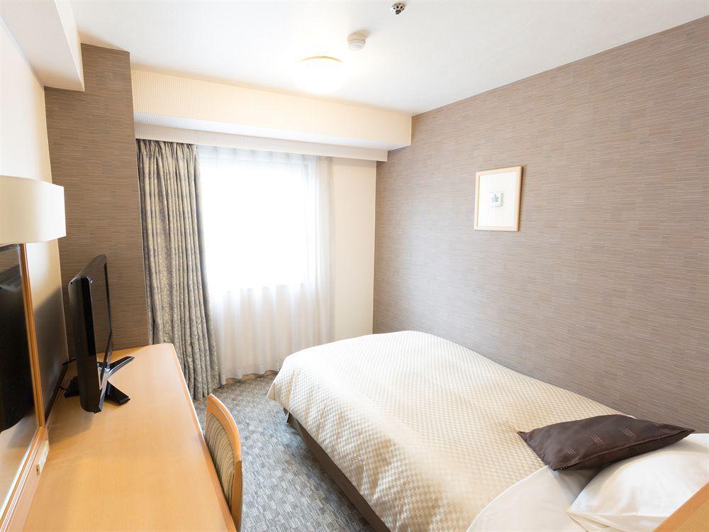 Tokyu Rei 3* Osaka