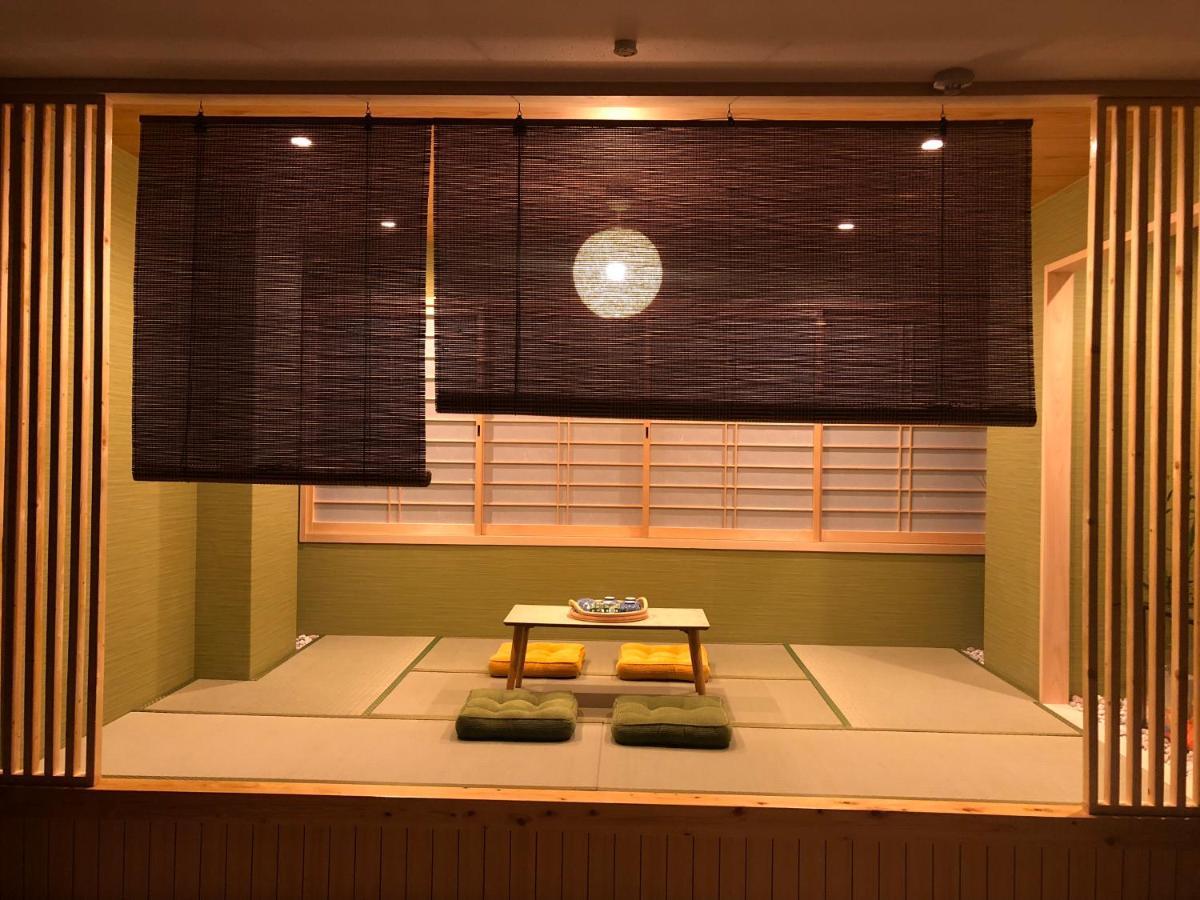 Everyday House 2f 難波南海電車步行2分鐘、榻榻米与洋室的两房一厅 Osaka