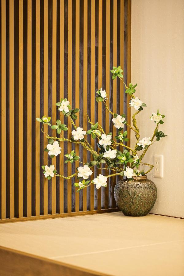 Zebrahouse Tenroku * Osaka