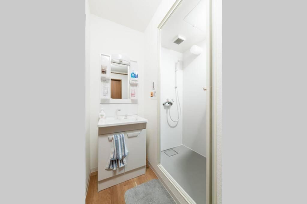 Apartment 大阪中心商圈道頓堀内，步行行至心斋桥难波5分钟/日本桥 3分钟，绝美艺术主题公寓悠悠美宿 - 梦游娃娃 Osaka