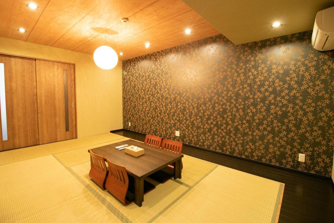 Sakuragawa No Nakatsu House Near Umeda/osaka Station * Osaka