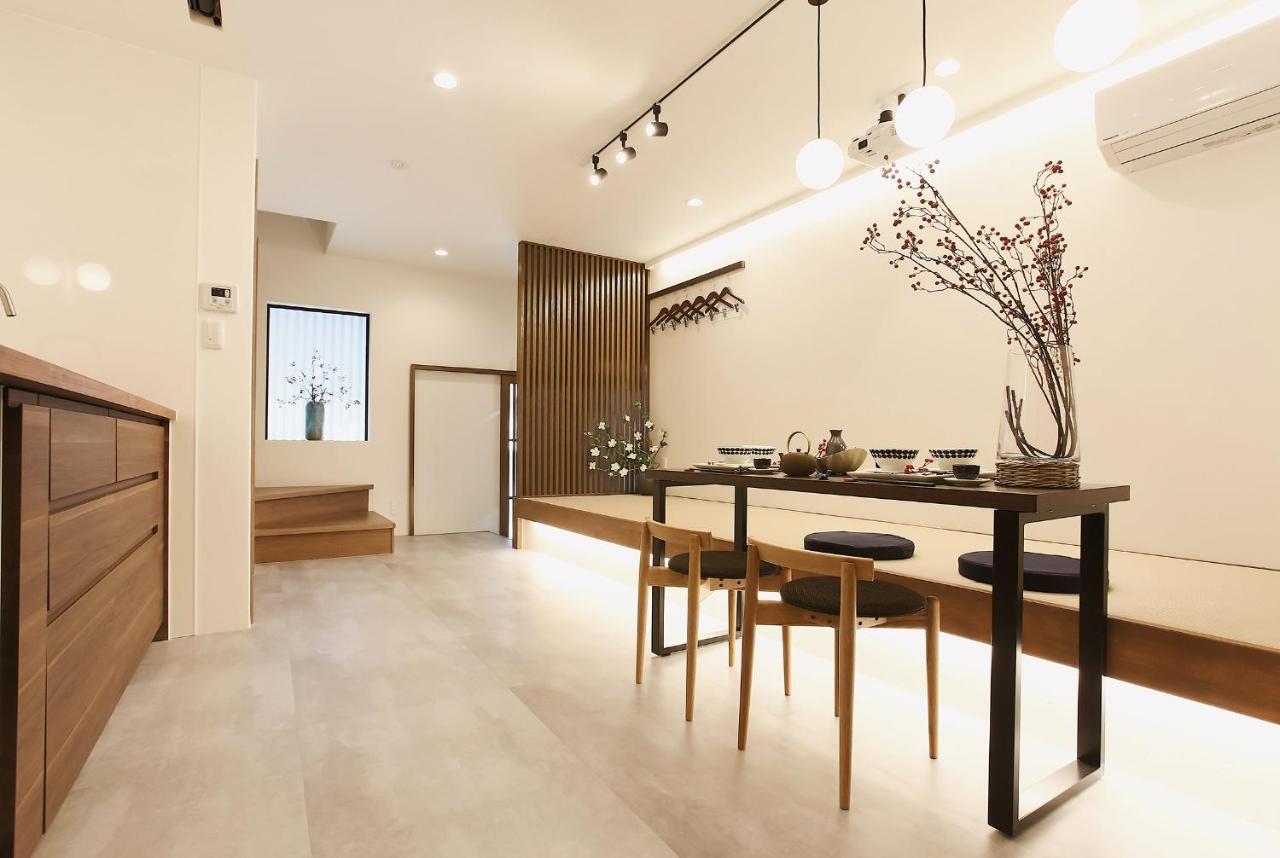 Zebrahouse Tenroku Holiday home Osaka