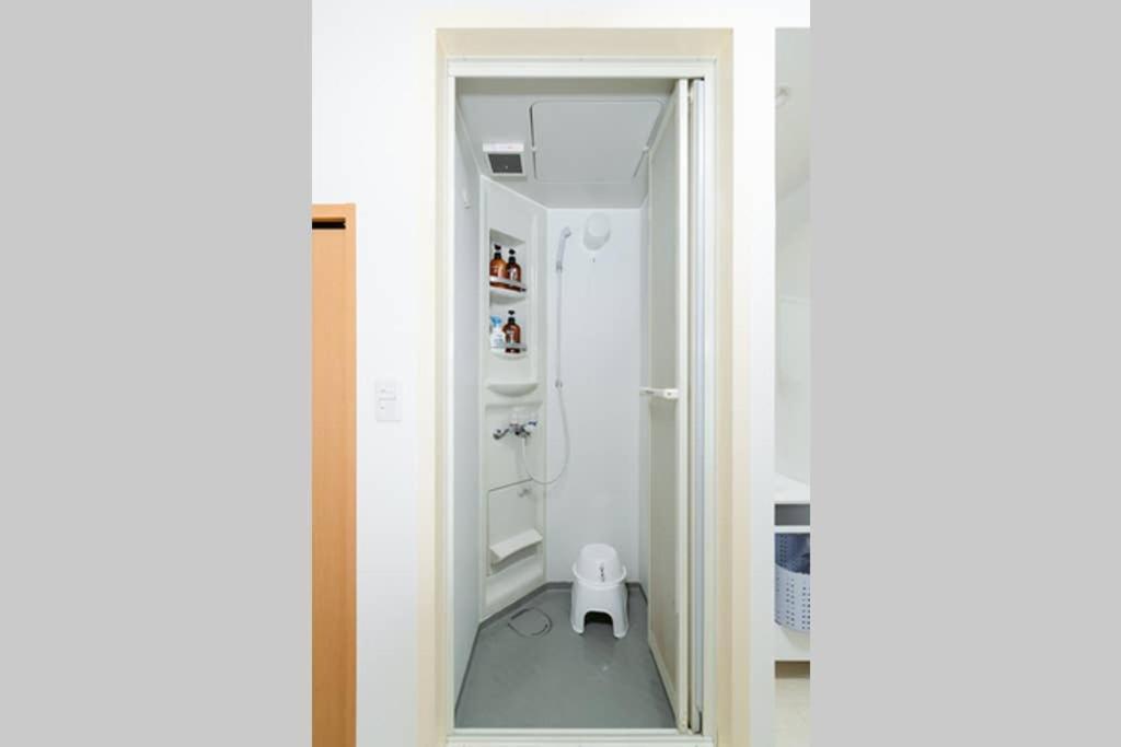 Apartment 悠悠美宿 肥后桥21分贝 地铁站步行行5分钟 直达难波心斋桥5分钟内 独立卧室有厨房 肥后桥高级公寓有电梯
