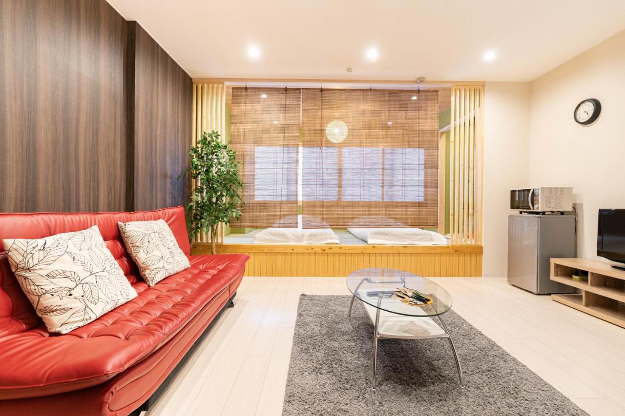 Apartment Everyday House 2f 難波南海電車步行2分鐘、榻榻米与洋室的两房一厅