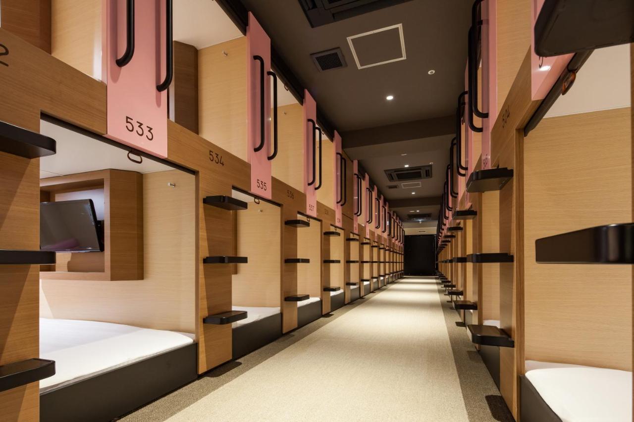 Capsule hotel Y's Namba