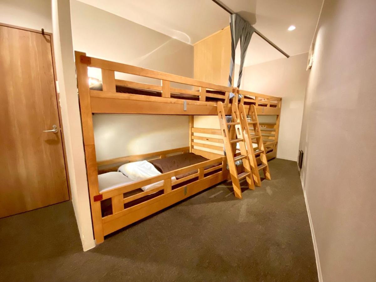 Nest Hostel *