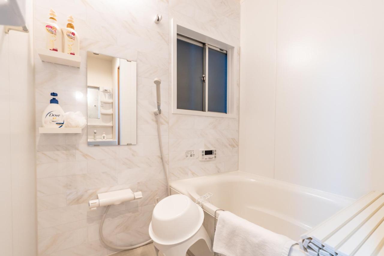 Tsukiyume - House With Parking, 10mins To Usj, Tennoji, Namba Holiday home